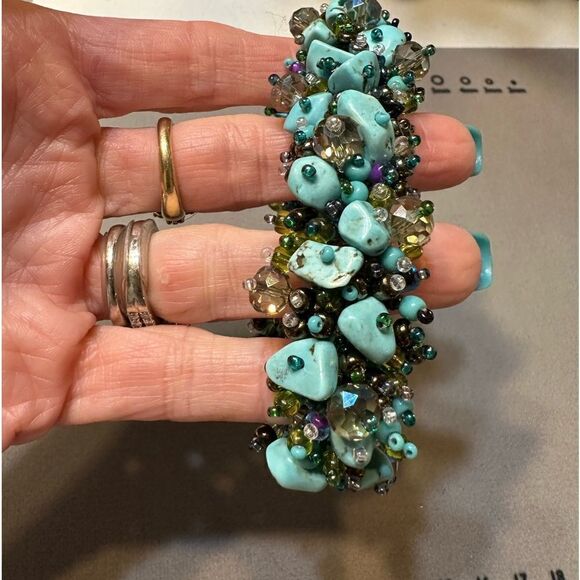 Capullo Magnetic Seed Bead Bracelet Genuine Turquoise 7” - Picture 2 of 4